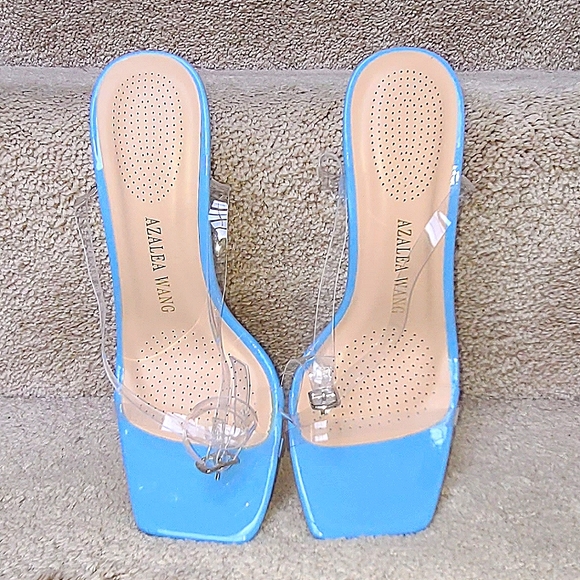 Akira "Don't Play With My Heart" Stiletto - Picture 7 of 7